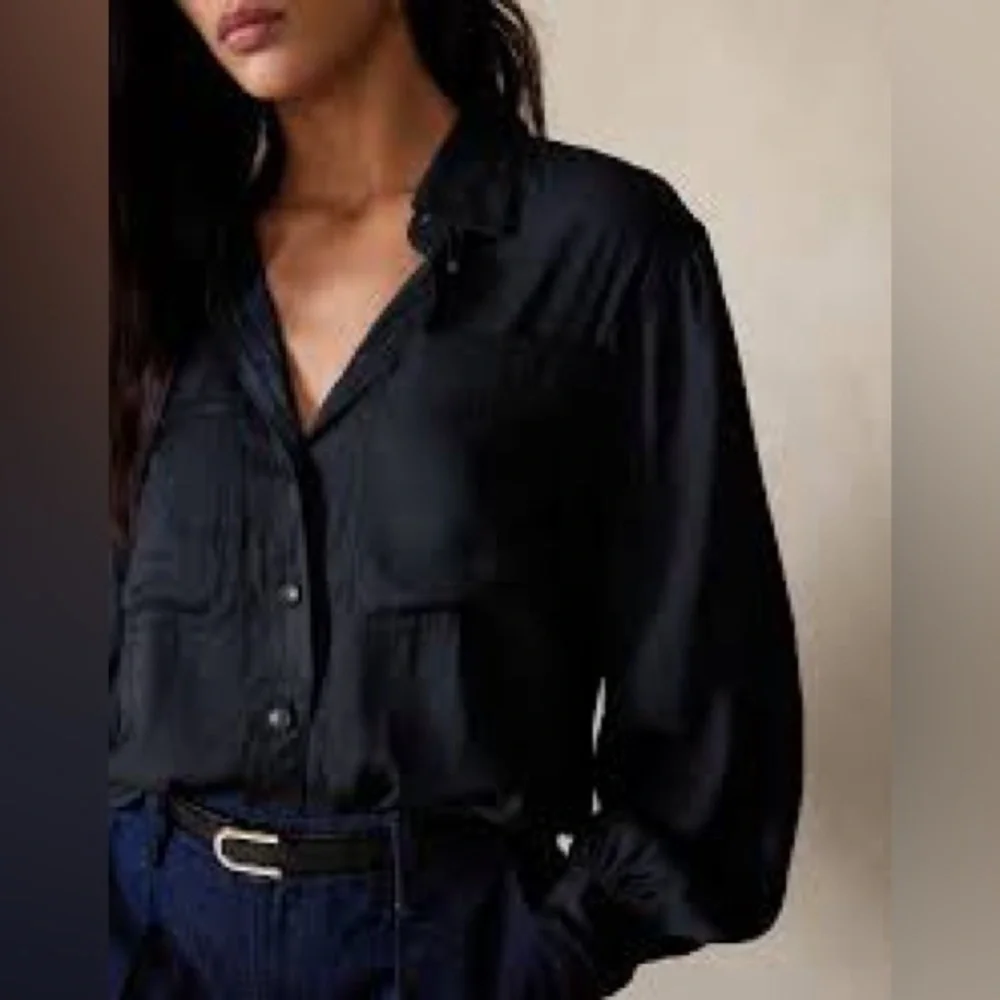 BANANA REPUCLIC Balloon Sleeve Utility Shirt - Picture 2 of 10